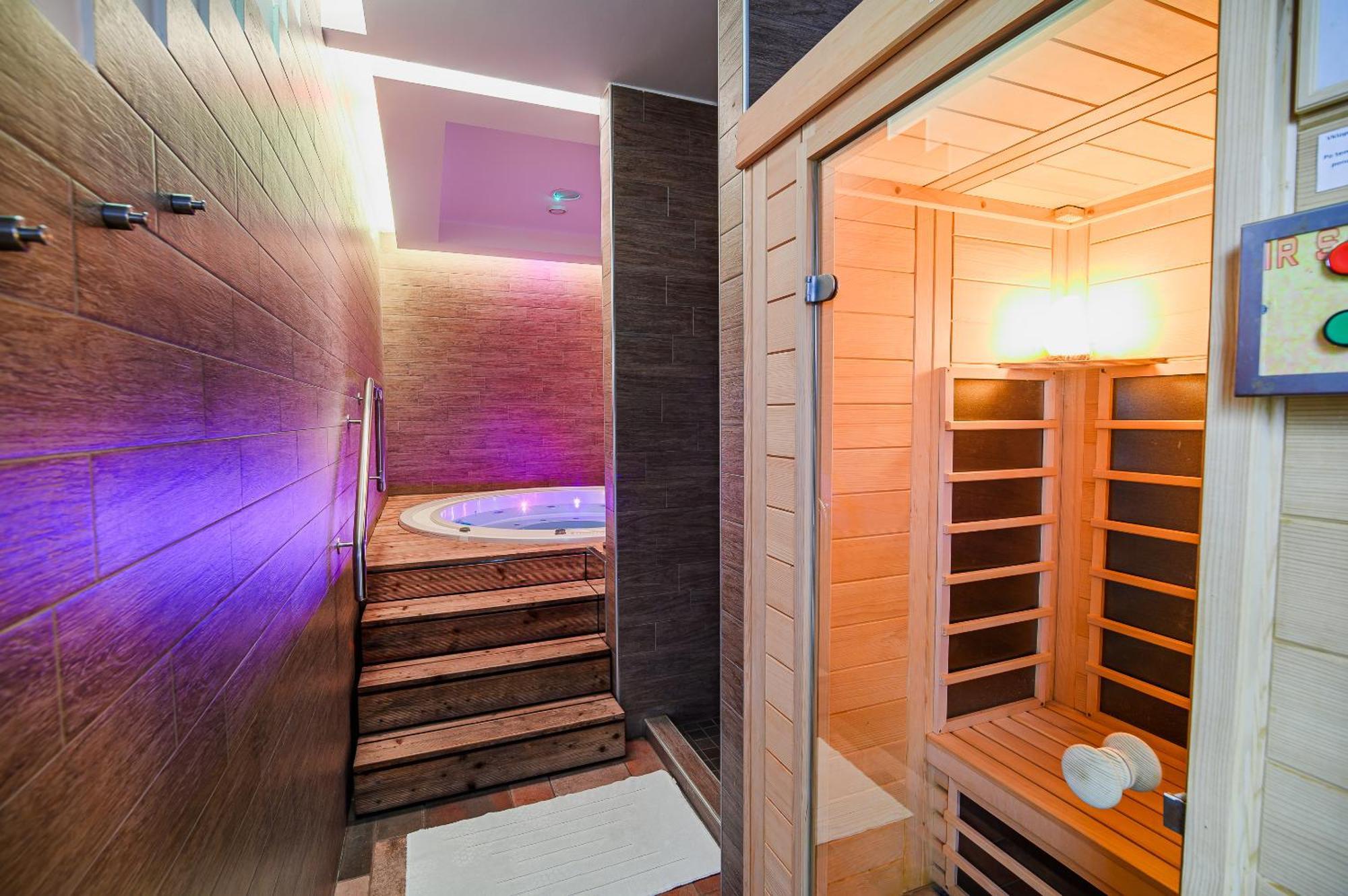 Apartments Maleric With Indoor Pool And Wellness Dragatuš Exteriér fotografie