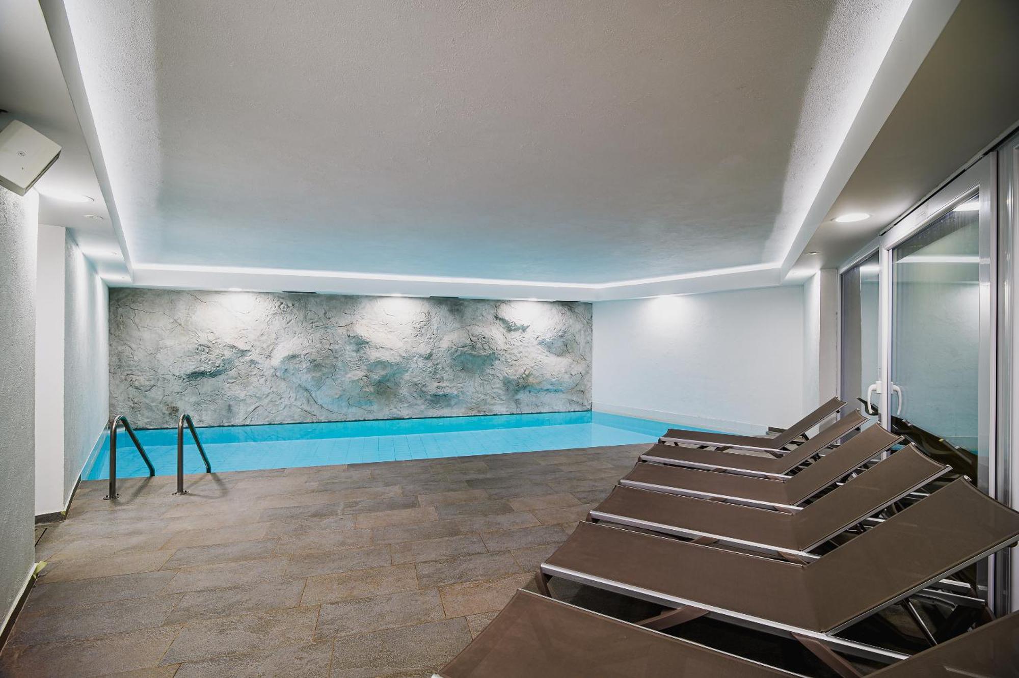 Apartments Maleric With Indoor Pool And Wellness Dragatuš Exteriér fotografie