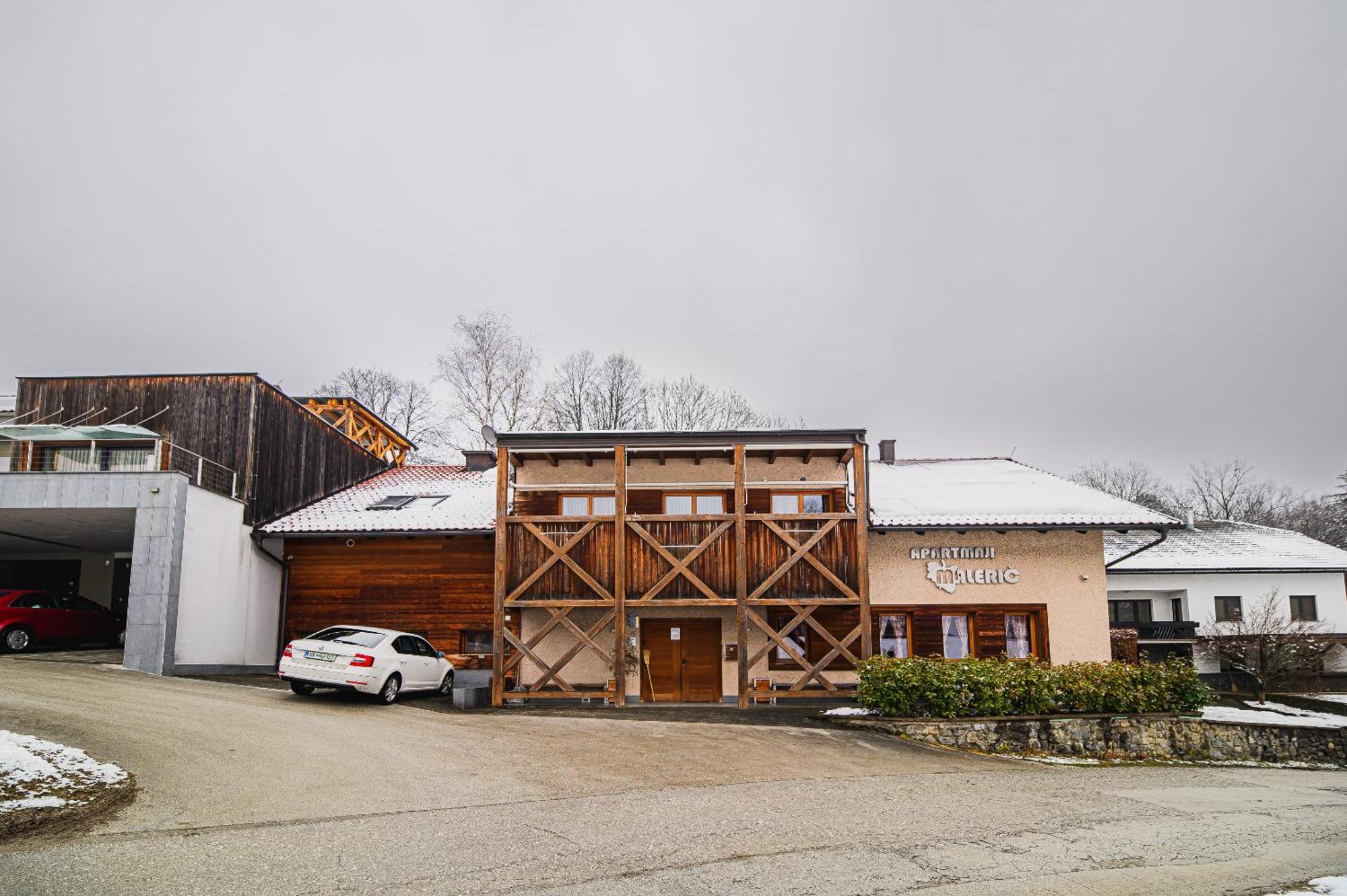 Apartments Maleric With Indoor Pool And Wellness Dragatuš Exteriér fotografie